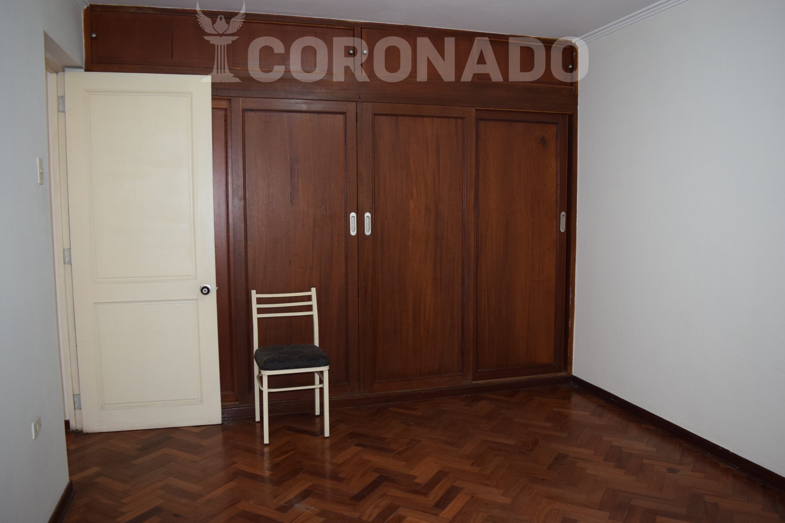 Oficina Alquiler San Andrés 2 piso