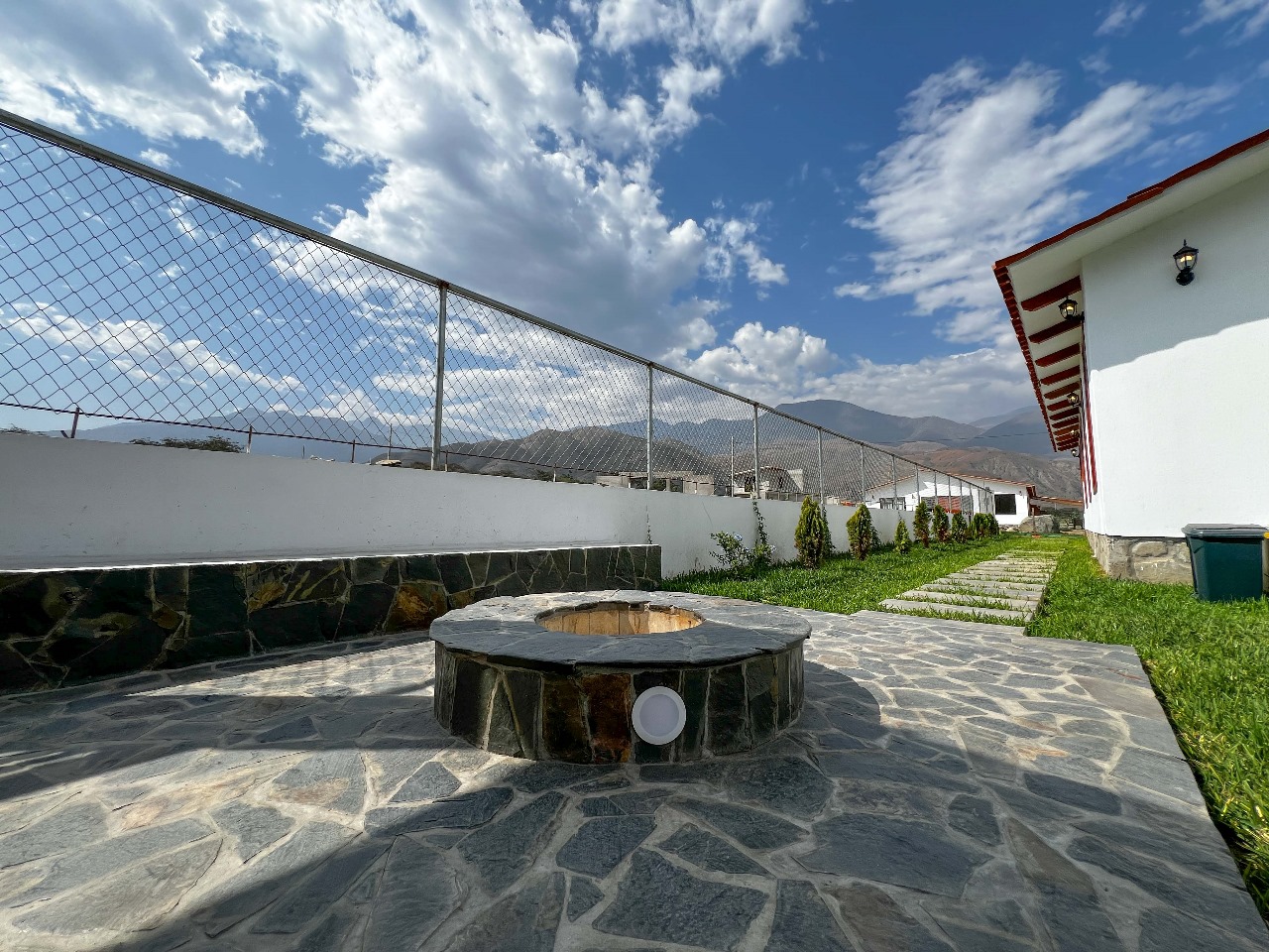 Casa Alquiler Temporal De Campo en Simbal