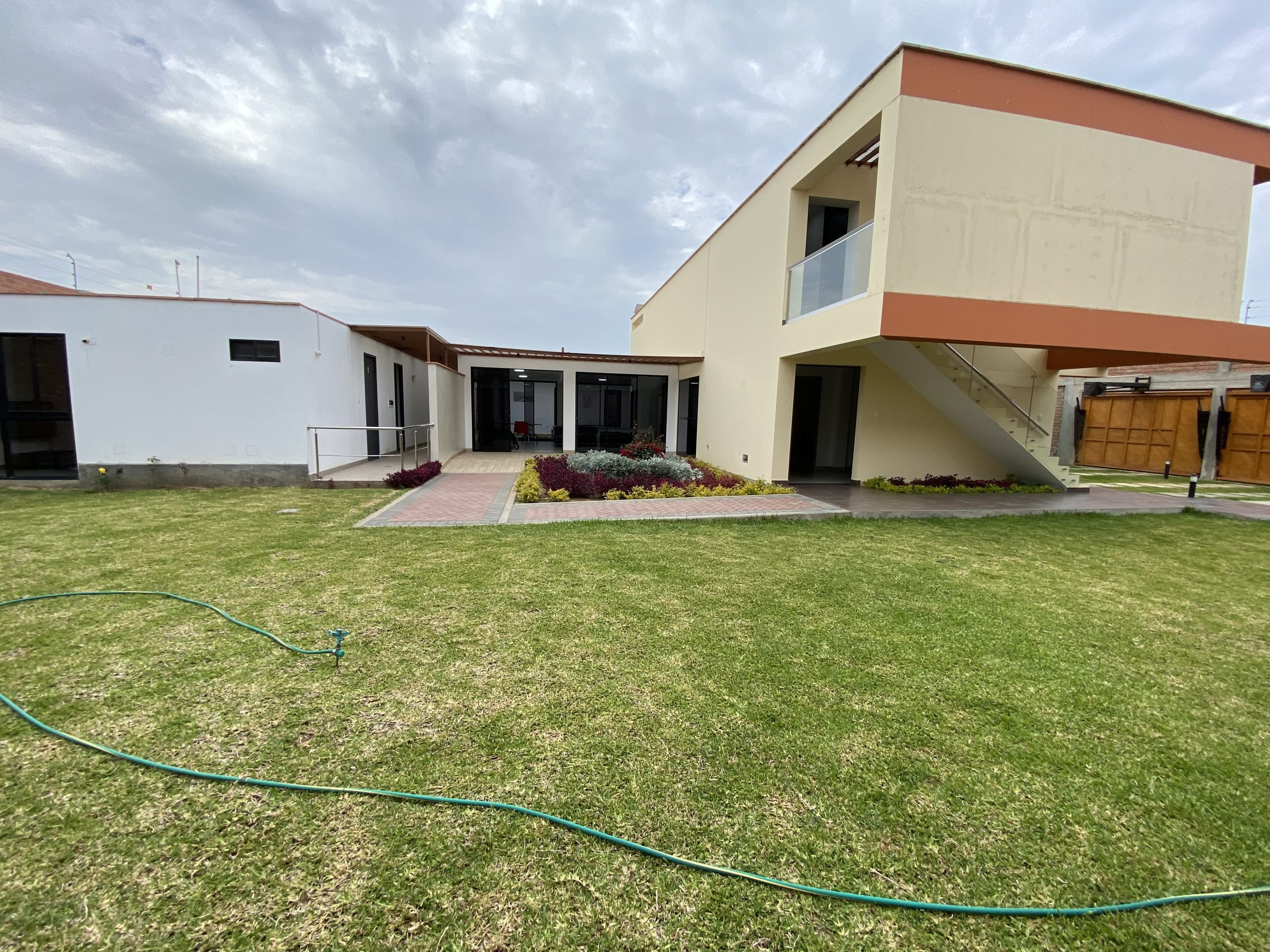 Casa Alquiler Campiña de Moche 2 pisos