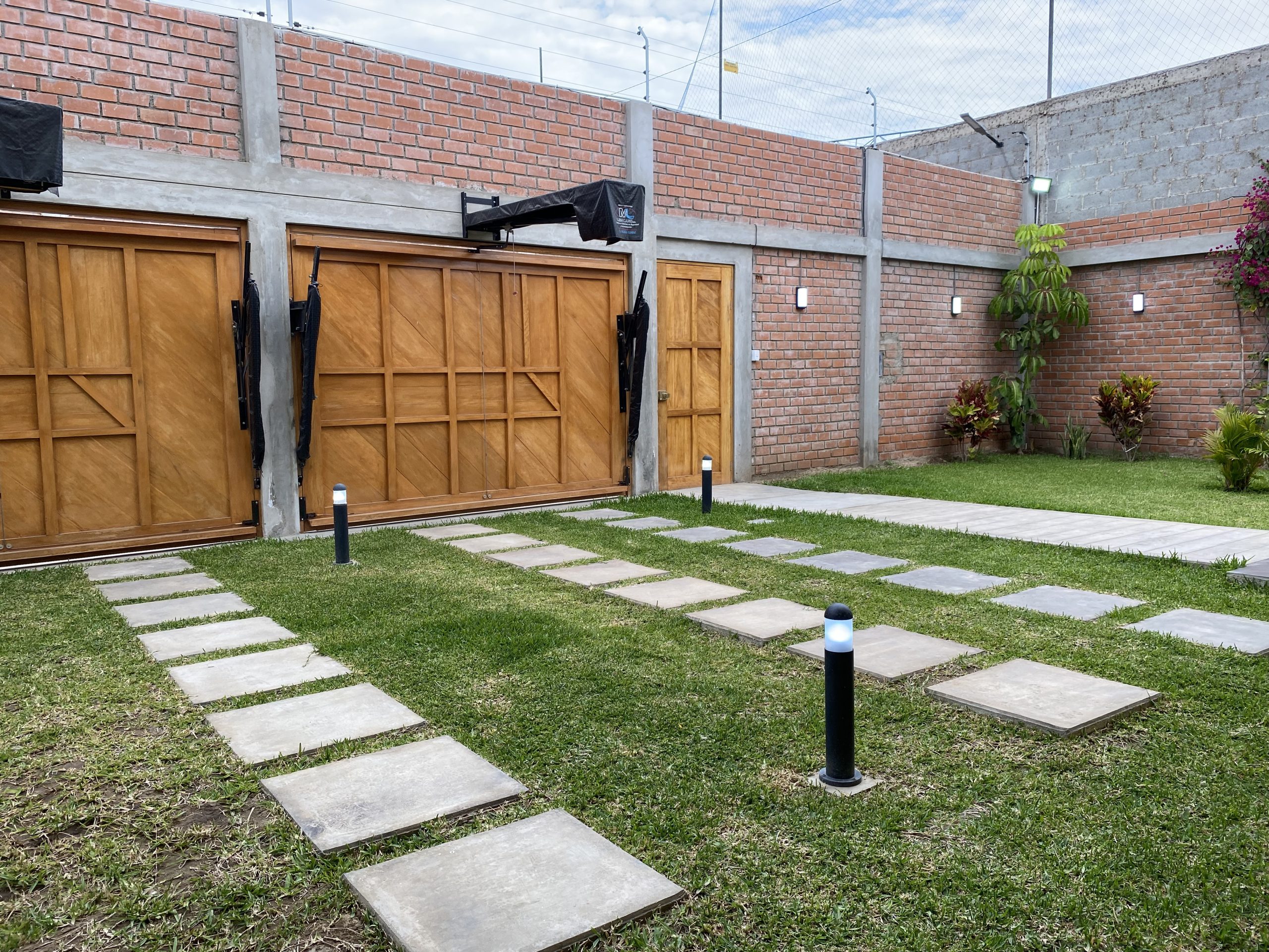 Casa Alquiler Campiña de Moche 2 pisos
