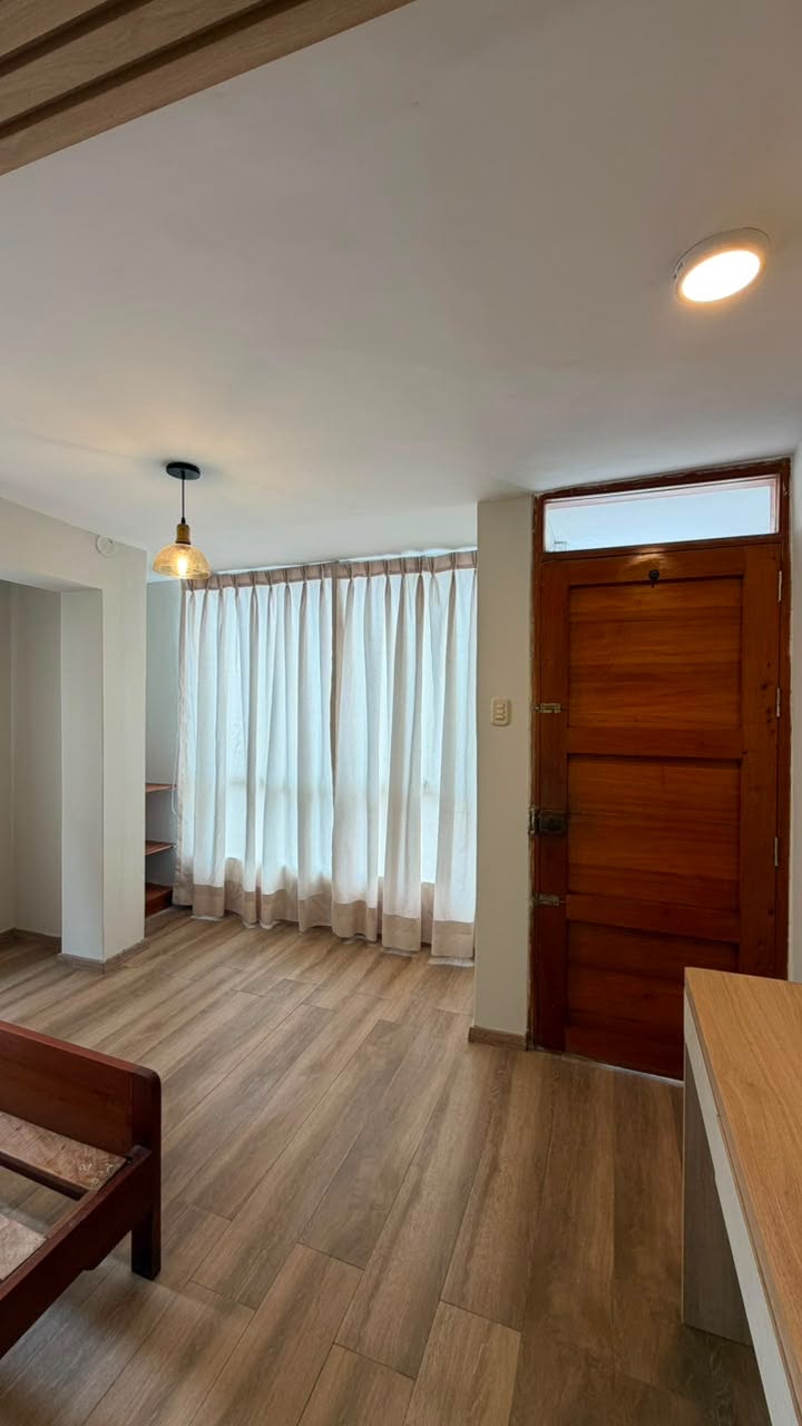 Departamento Alquiler Urb. Primavera 2 piso