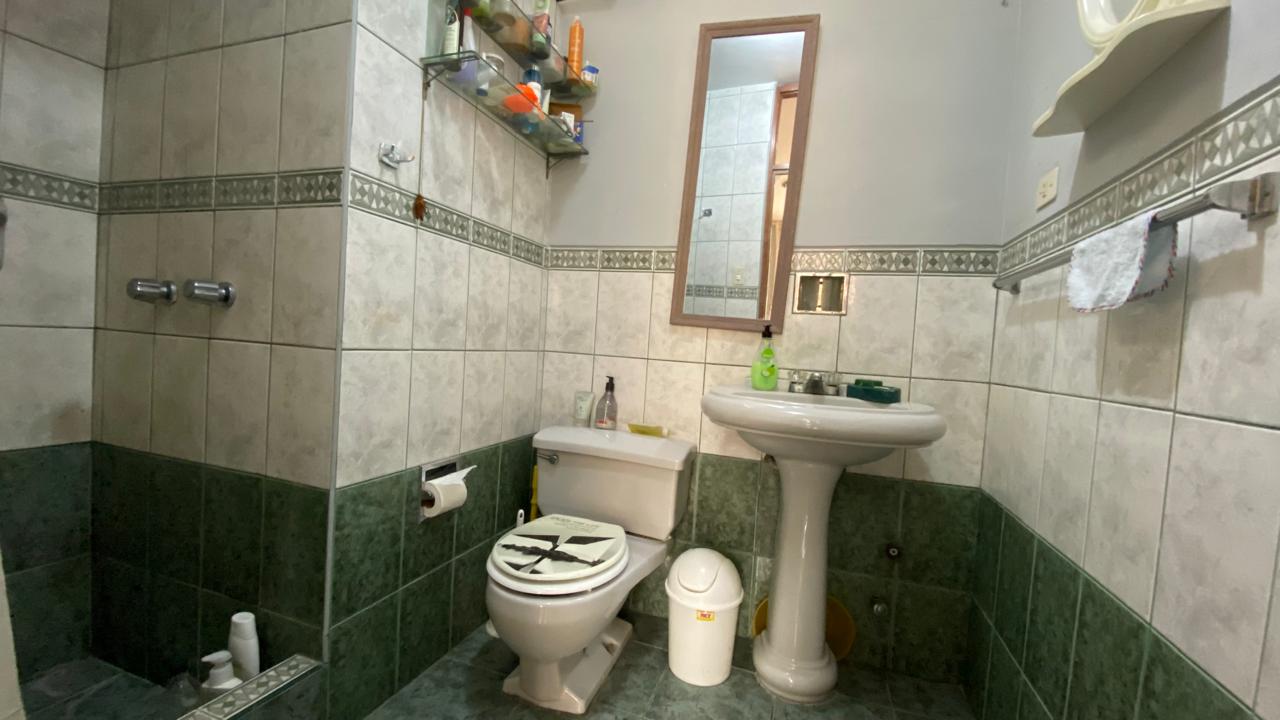 Casa Alquiler 3 Pisos Urb. Los Cedros