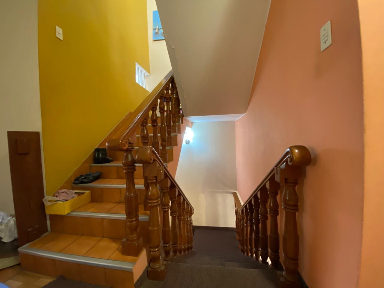 Casa Alquiler 3 Pisos Urb. Los Cedros
