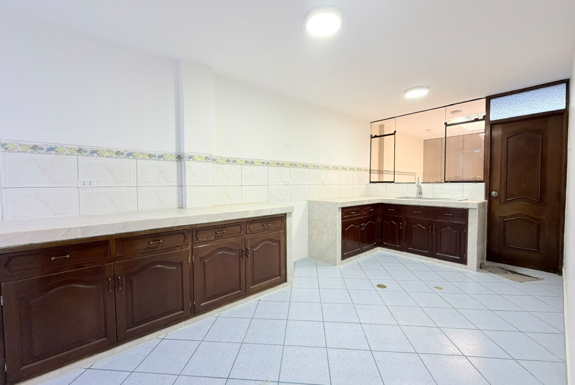Casa en venta Urb. La Arboleda