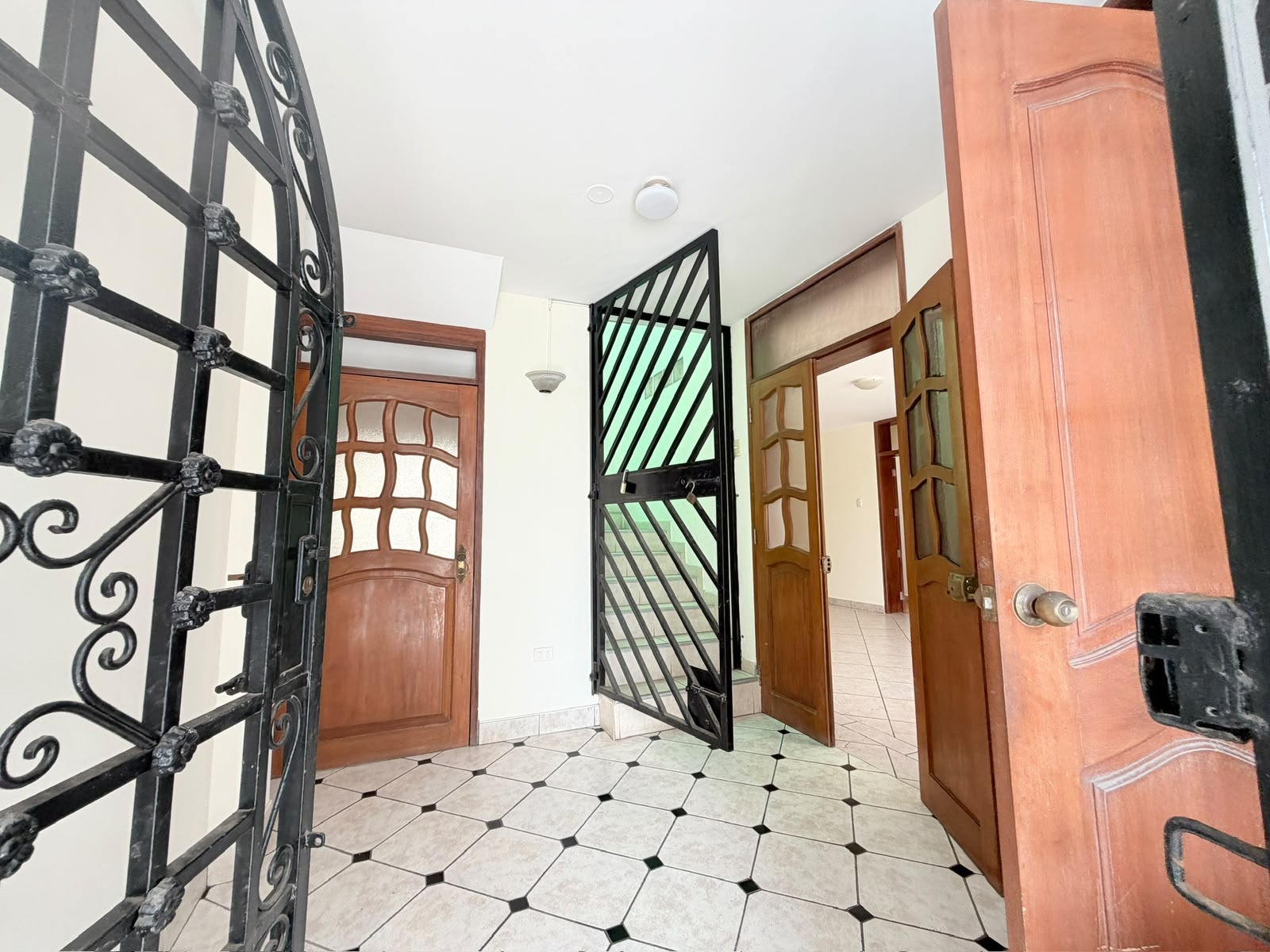 Casa en venta Urb. La Arboleda