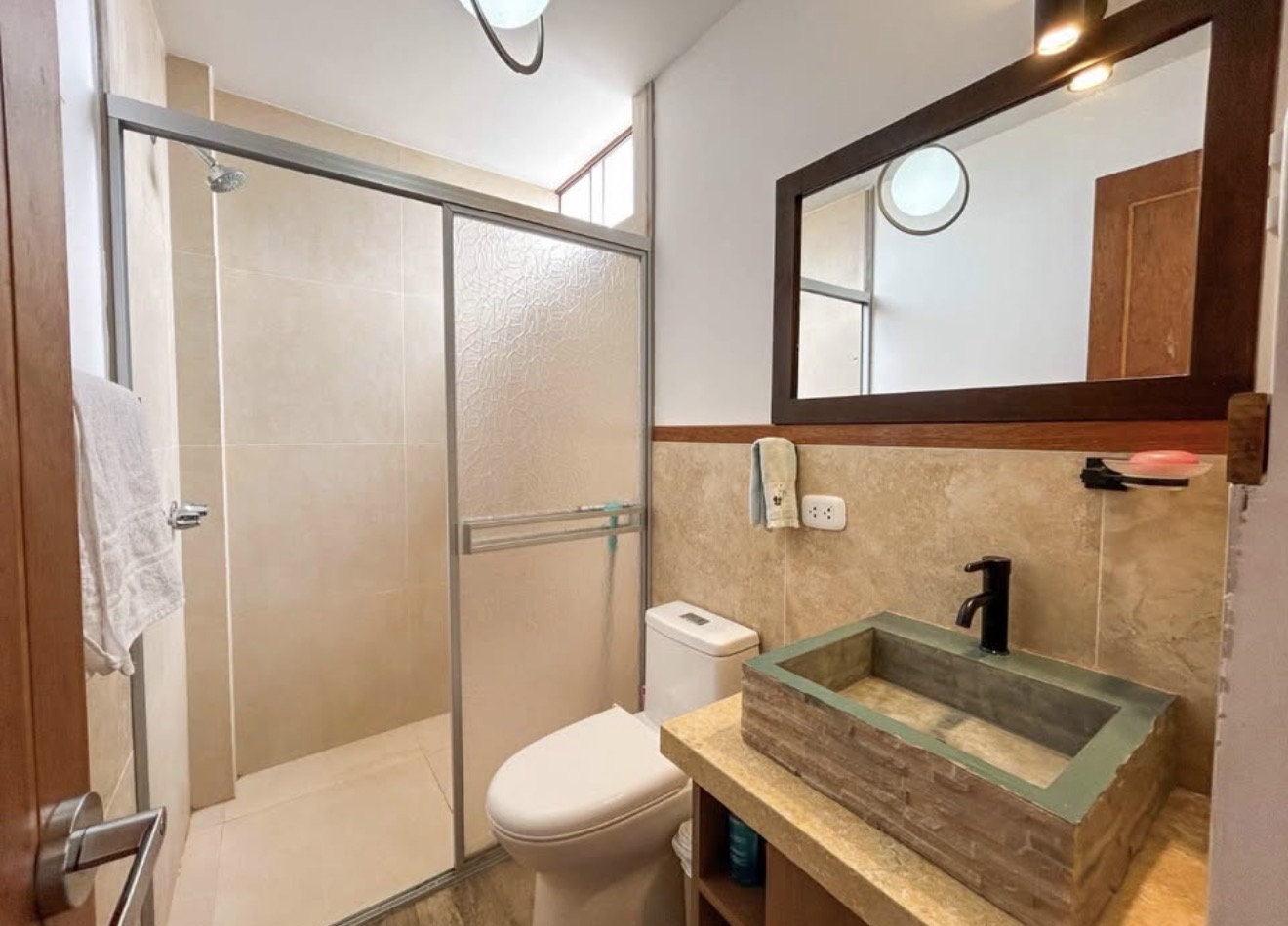 Departamento Alquiler Semiamoblado 2do Piso Huanchaquito