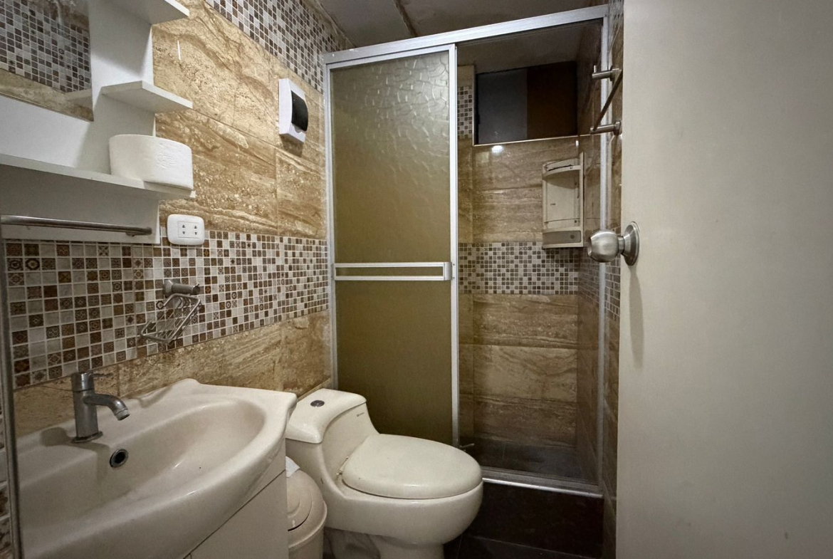 CASA VENTA MONSERRATE 2 PISOS