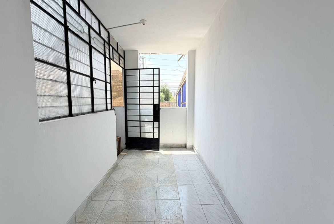 Habitación Mono Ambiente en Alquiler Av. America Norte