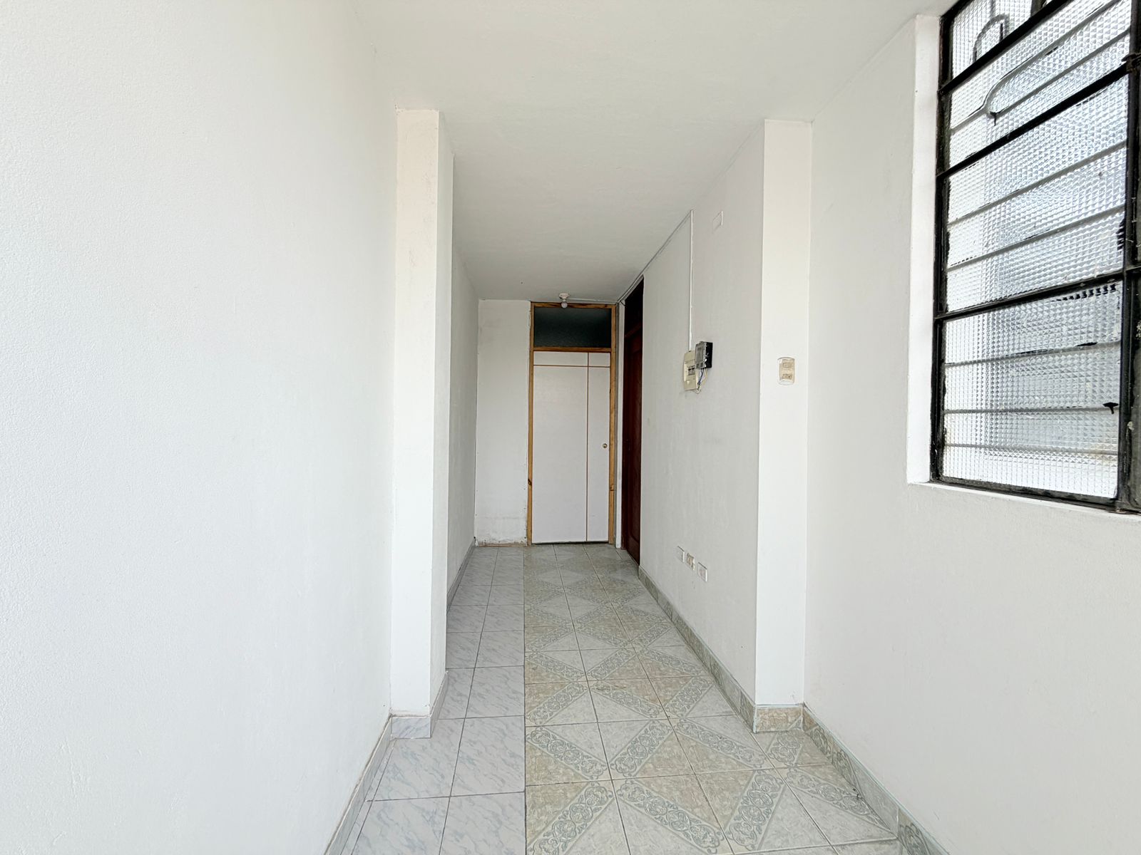 Habitación Mono Ambiente en Alquiler Av. America Norte