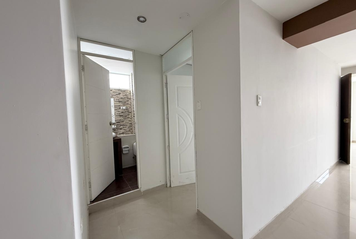 Departamento Alquiler Las Orquídeas, Víctor Larco Herrera, Trujillo, La Libertad, 13009, Perú