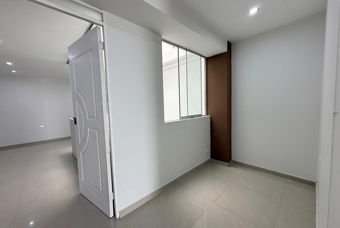 Departamento Alquiler Las Orquídeas, Víctor Larco Herrera, Trujillo, La Libertad, 13009, Perú