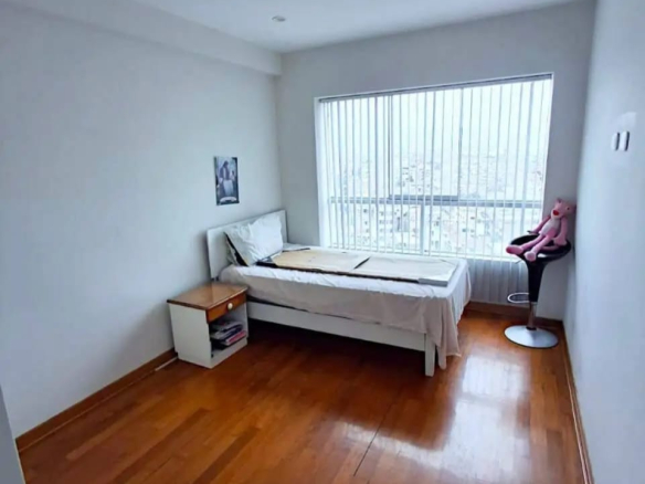 Departamento duplex en venta 4to piso Av Tahuantinsuyo La Esperanza