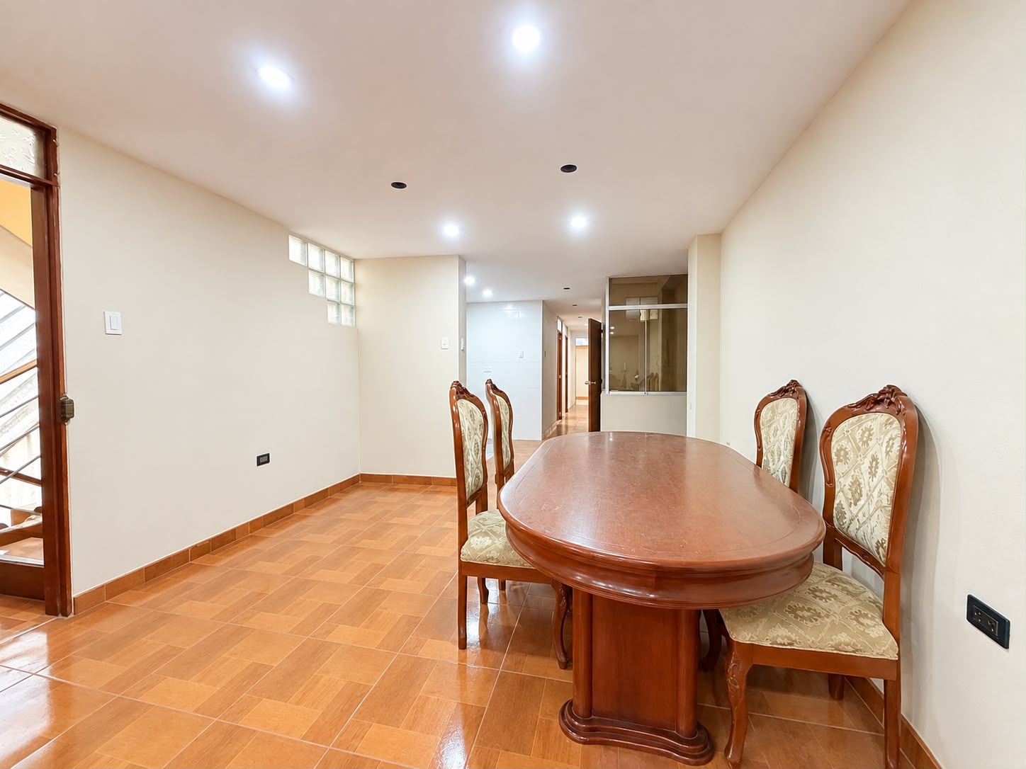 IMG_8475 Departamento en venta 3er piso Av Tahuantinsuyo La Esperanza