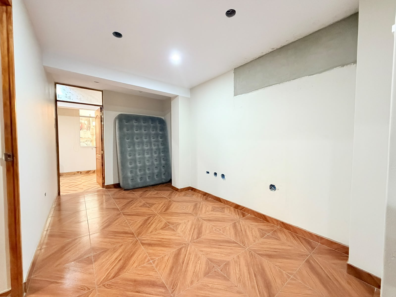 IMG_8480 Departamento en venta 3er piso Av Tahuantinsuyo La Esperanza