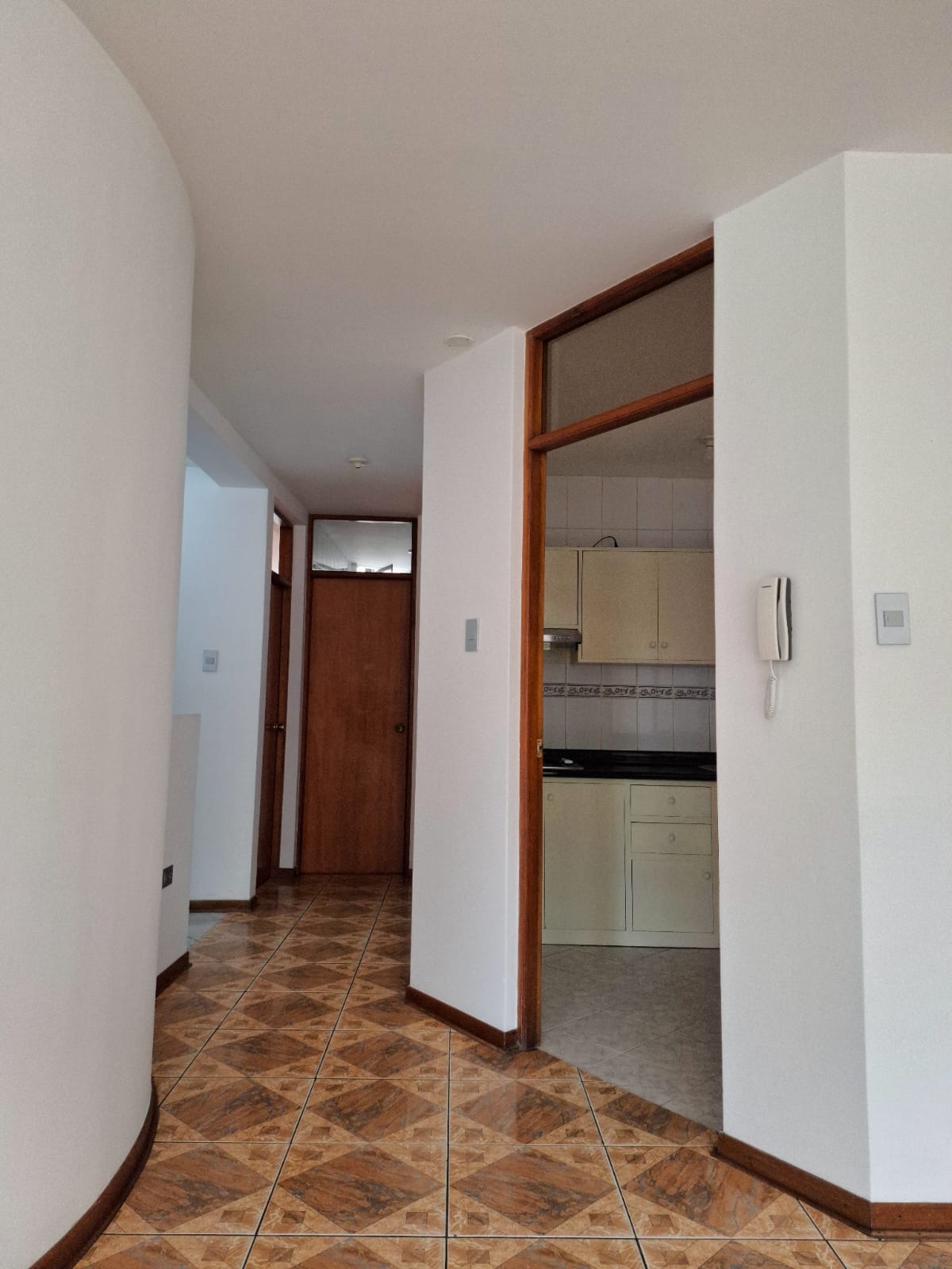 Departamento Alquiler Urb. San Nicolas, 2 Piso
