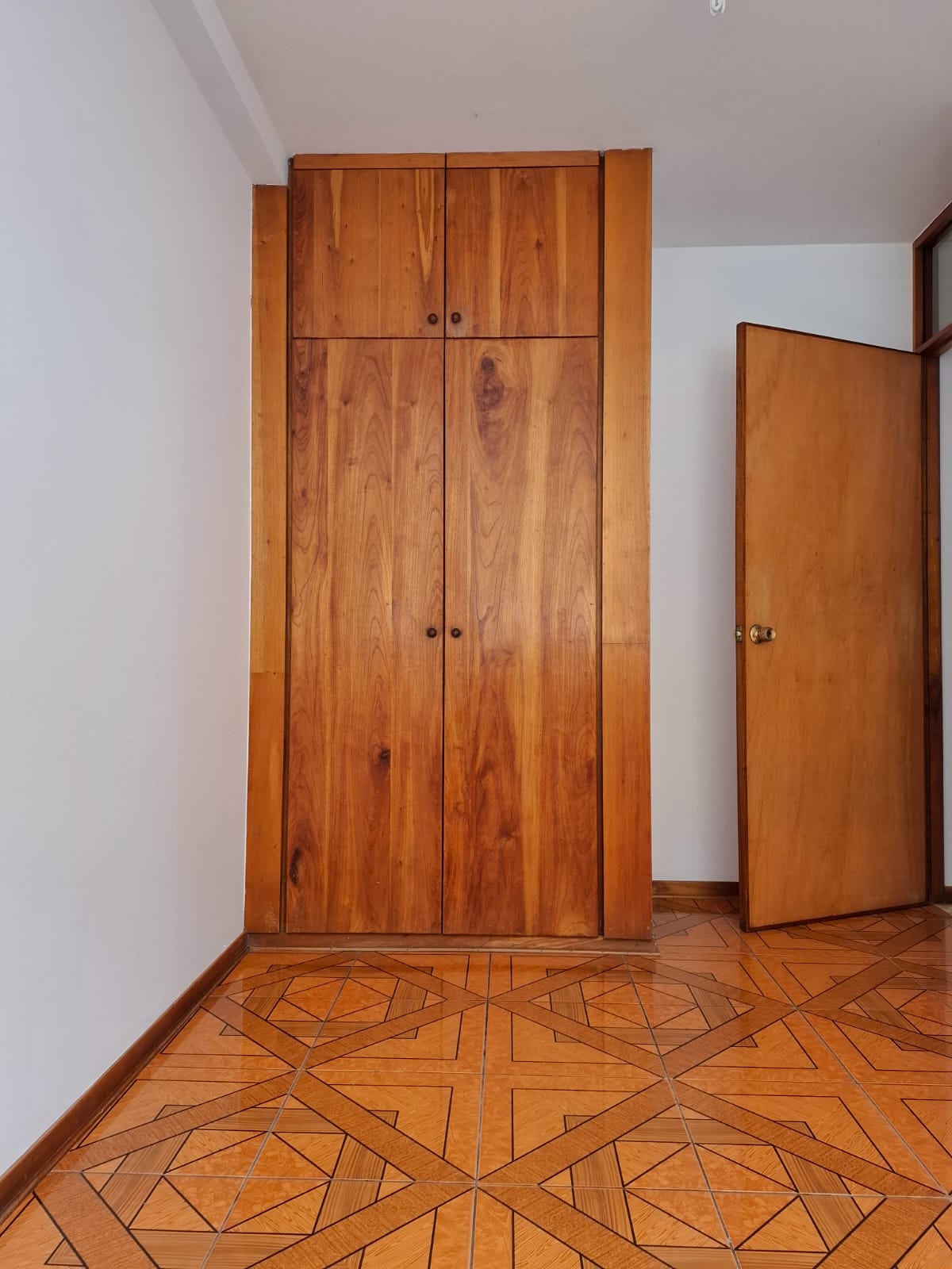 Departamento Alquiler Urb. San Nicolas, 2 Piso