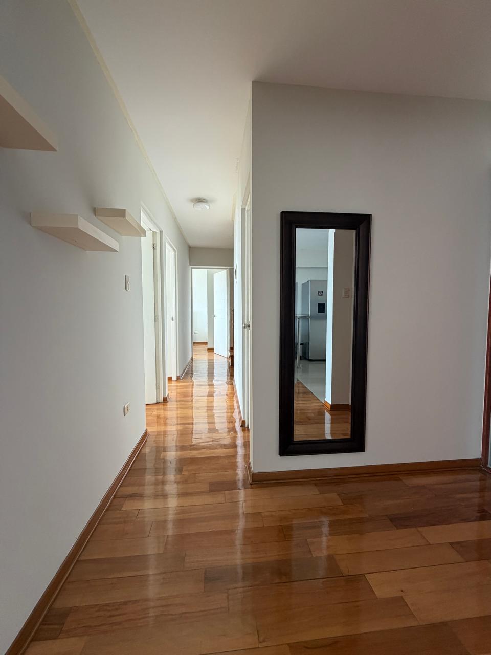 f10 Departamento Alquiler Urb. Primavera 12 piso
