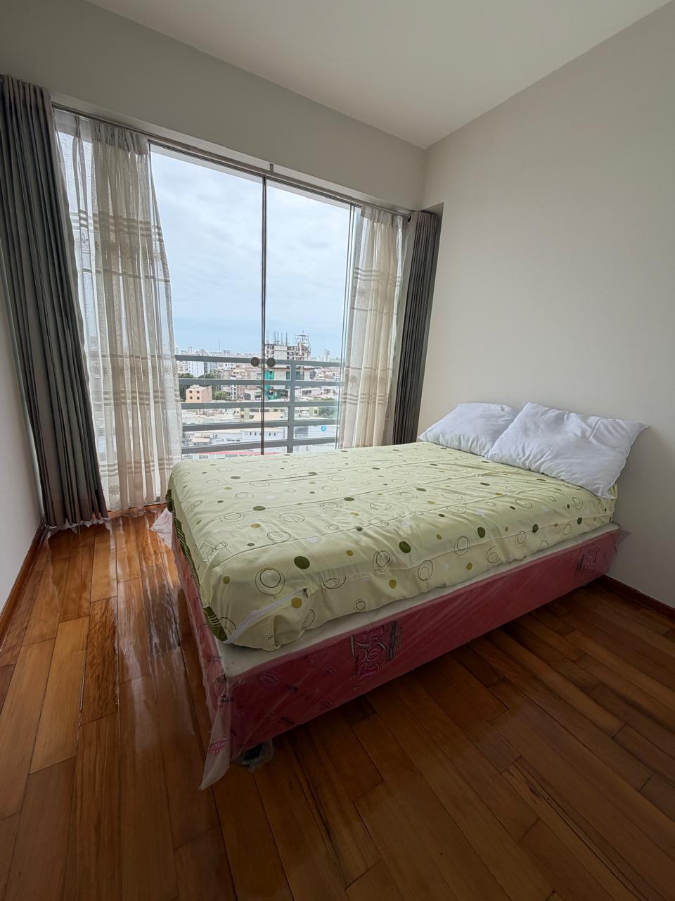 f2 Departamento Alquiler Urb. Primavera 12 piso