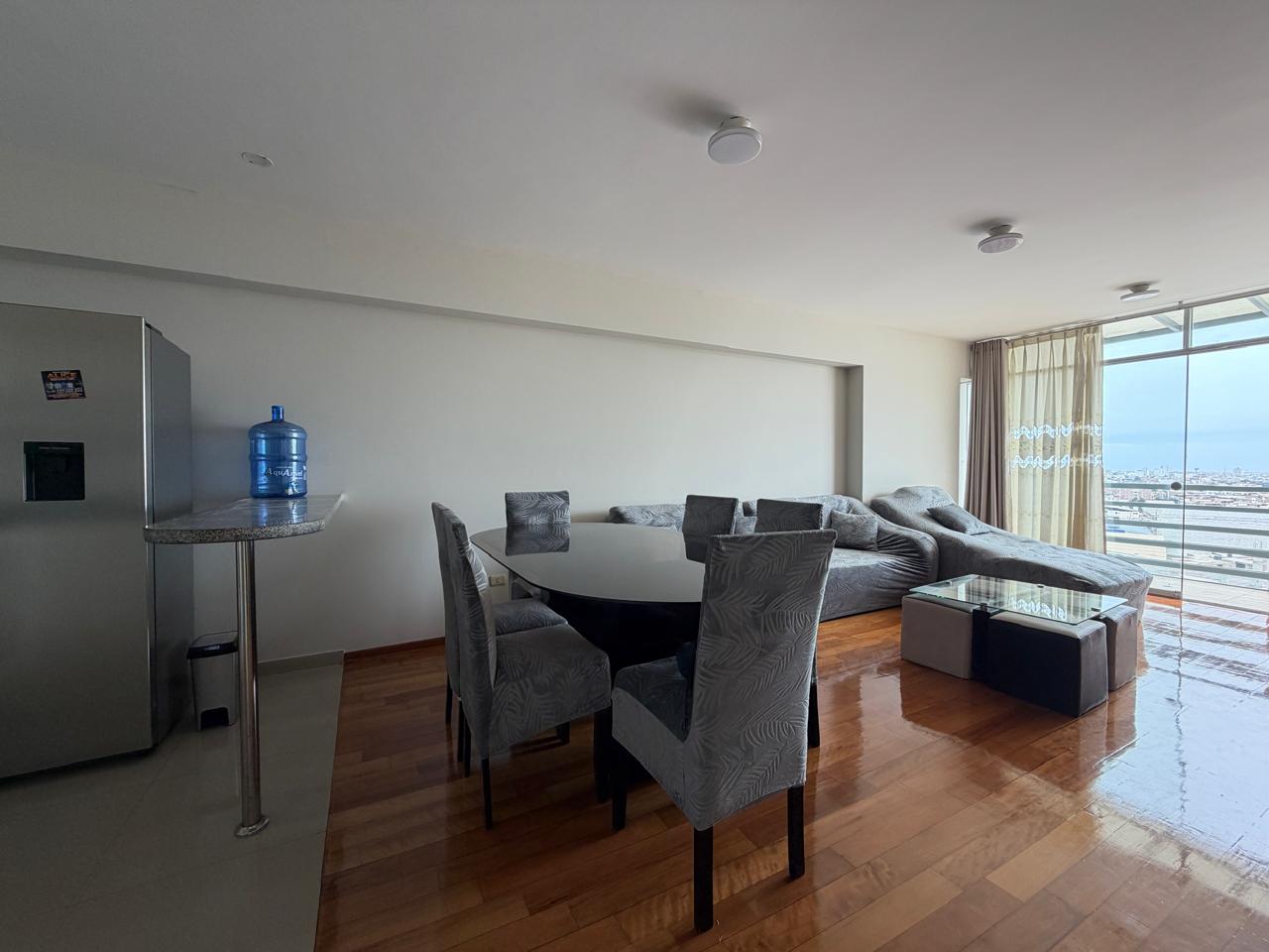 f22 Departamento Alquiler Urb. Primavera 12 piso