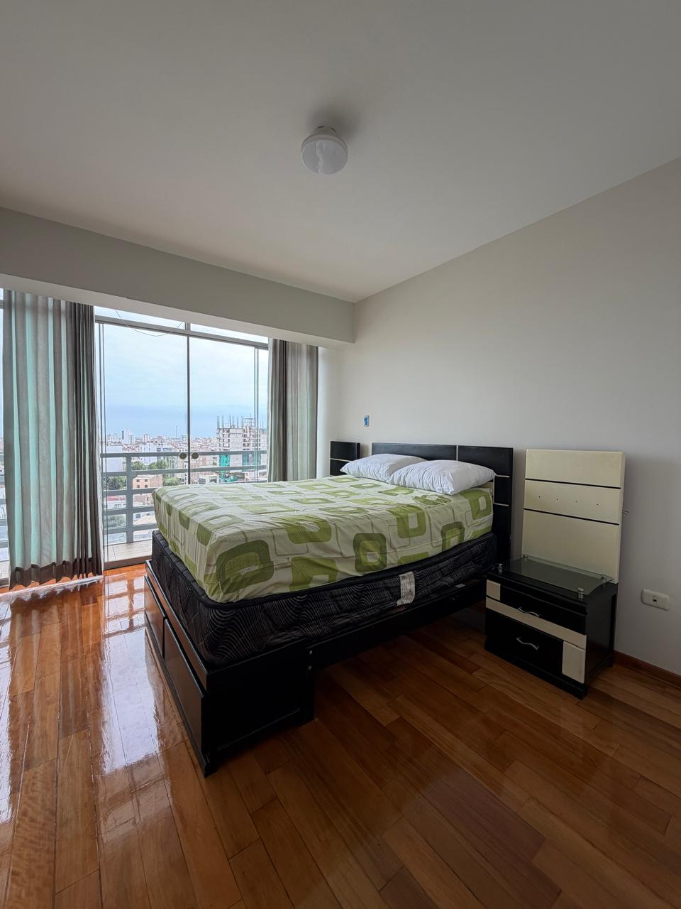 f3 Departamento Alquiler Urb. Primavera 12 piso